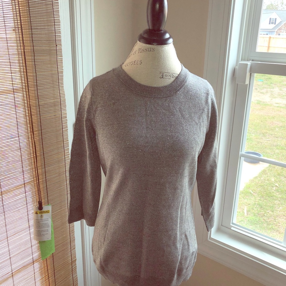 New with tag NY & Co Sweater